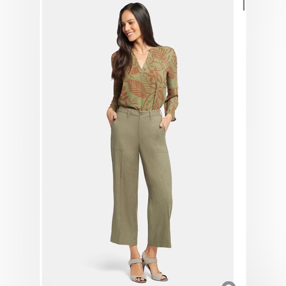 NYDJ Pants - Wide Leg Cargo Capri Pants NYDJ Stretch Linen Zipper Closure 4 Pockets Size 14